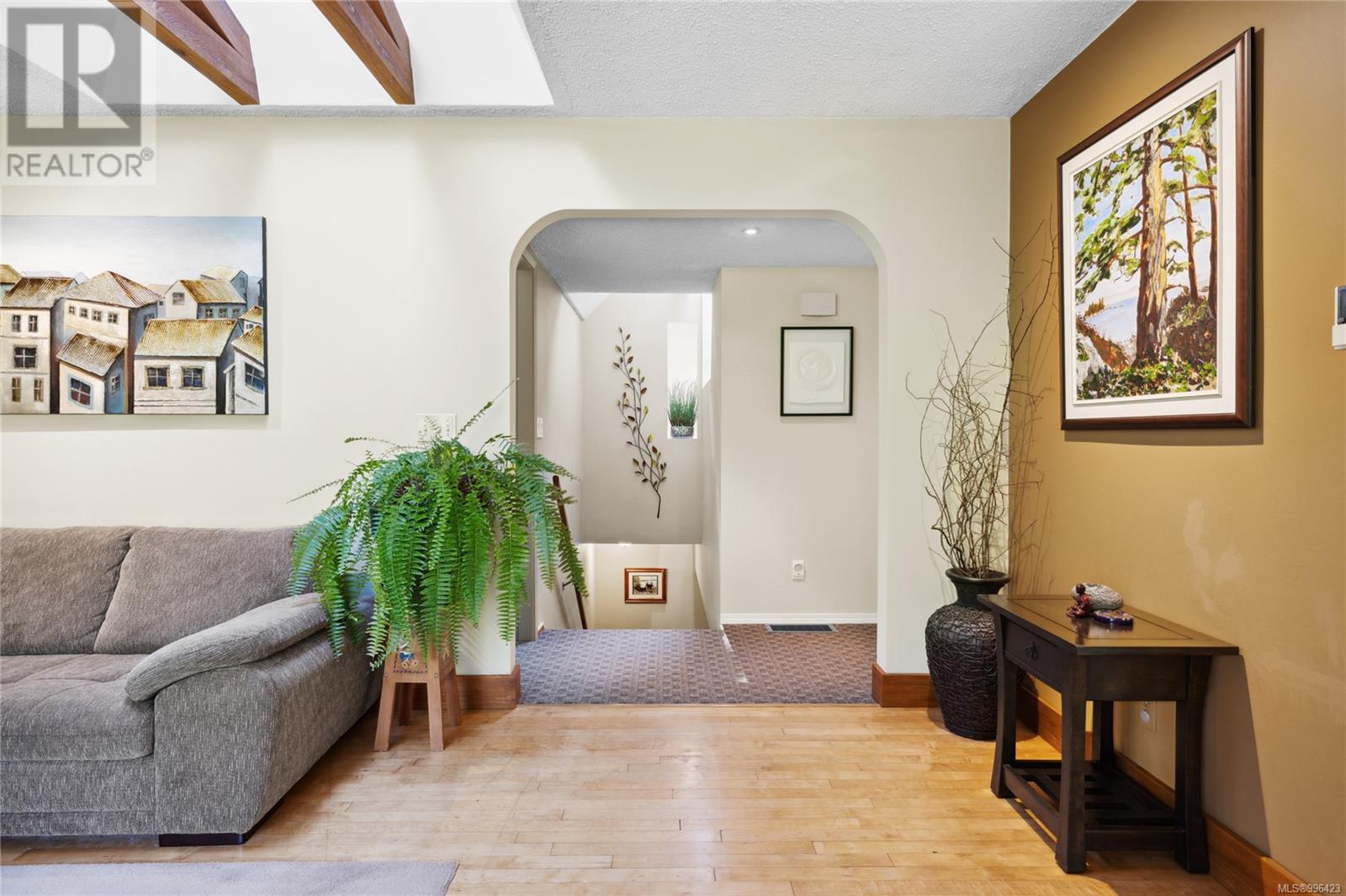 658 Martindale Rd, Parksville