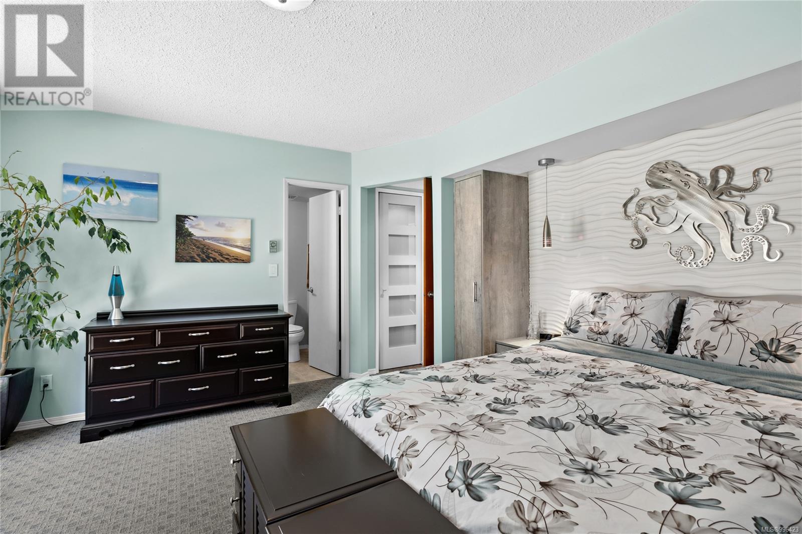 658 Martindale Rd, Parksville real estate listing 996423