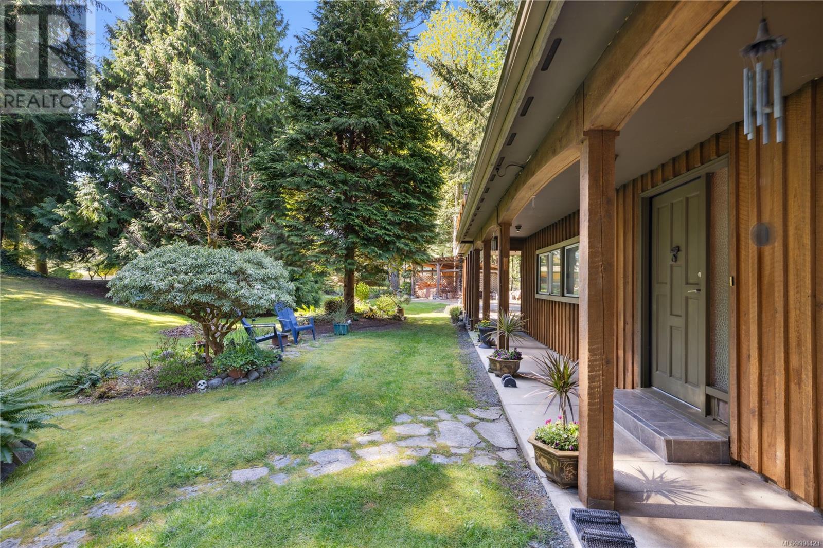 658 Martindale Rd, Parksville real estate listing 996423