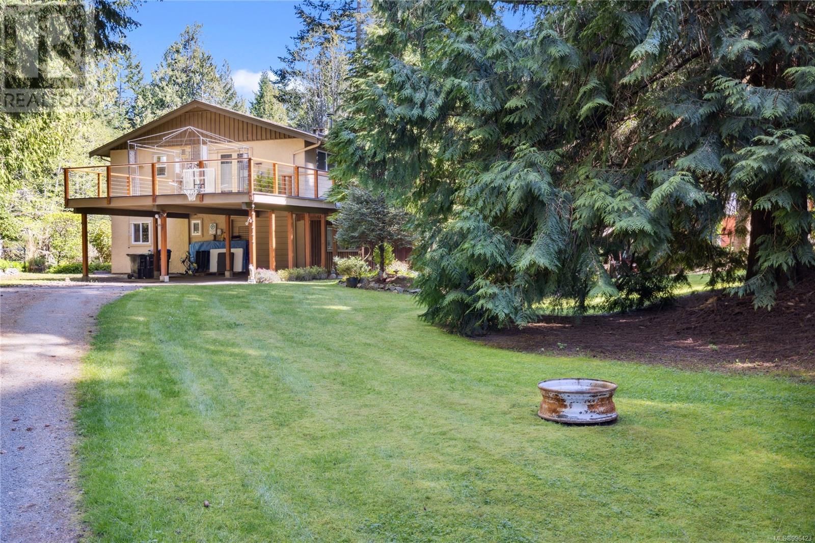 658 Martindale Rd, Parksville real estate listing 996423