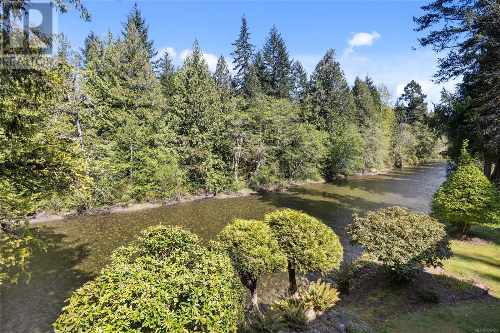 658 Martindale Rd, Parksville real estate listing 996423