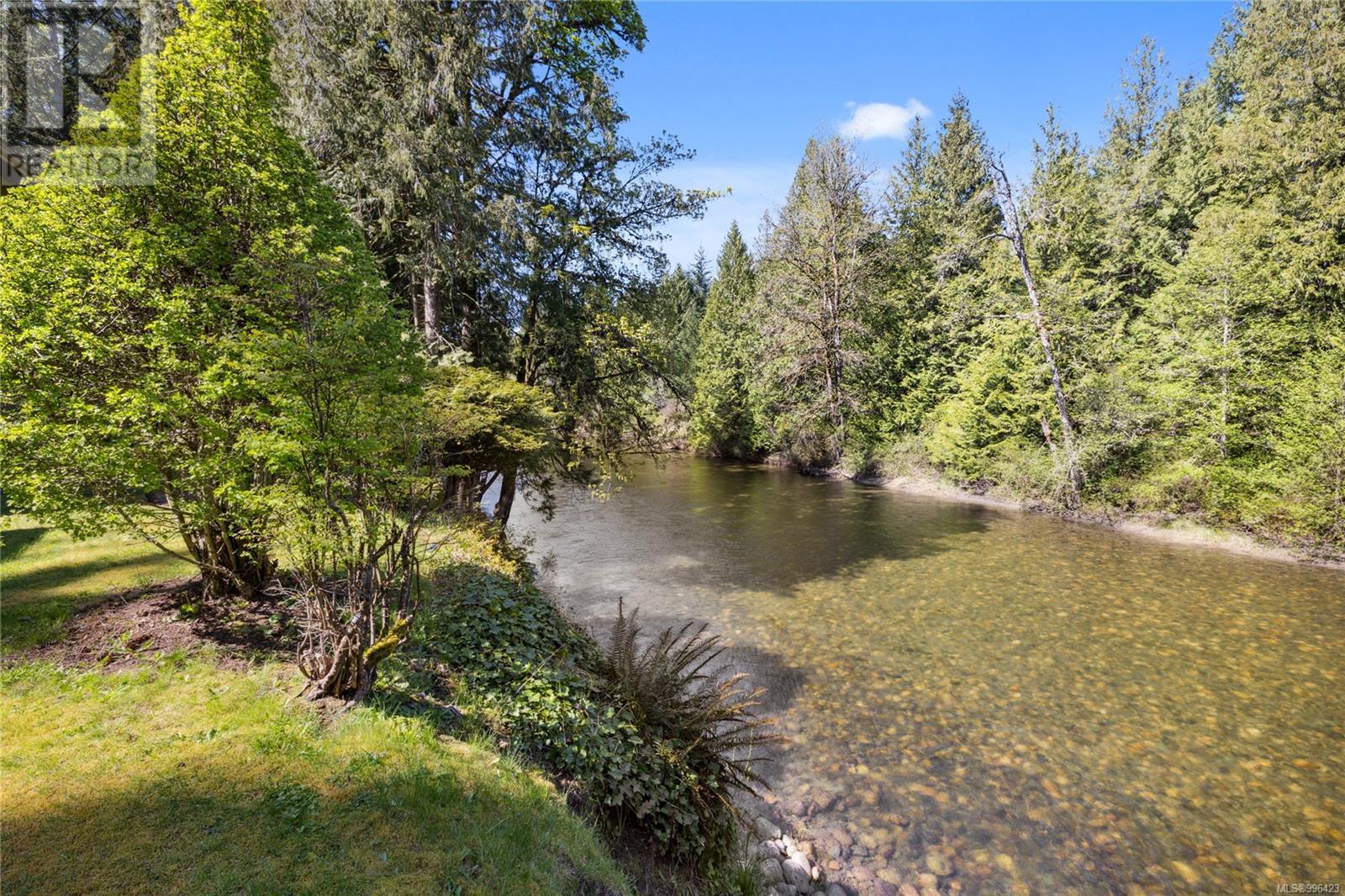 658 Martindale Rd, Parksville real estate listing 996423