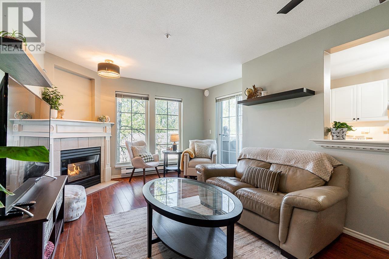 305 1669 GRANT AVENUE, Port Coquitlam