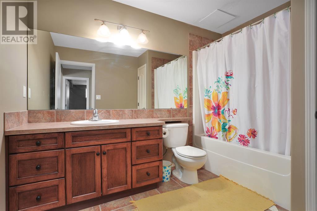 53 Pondside Crescent, Blackfalds