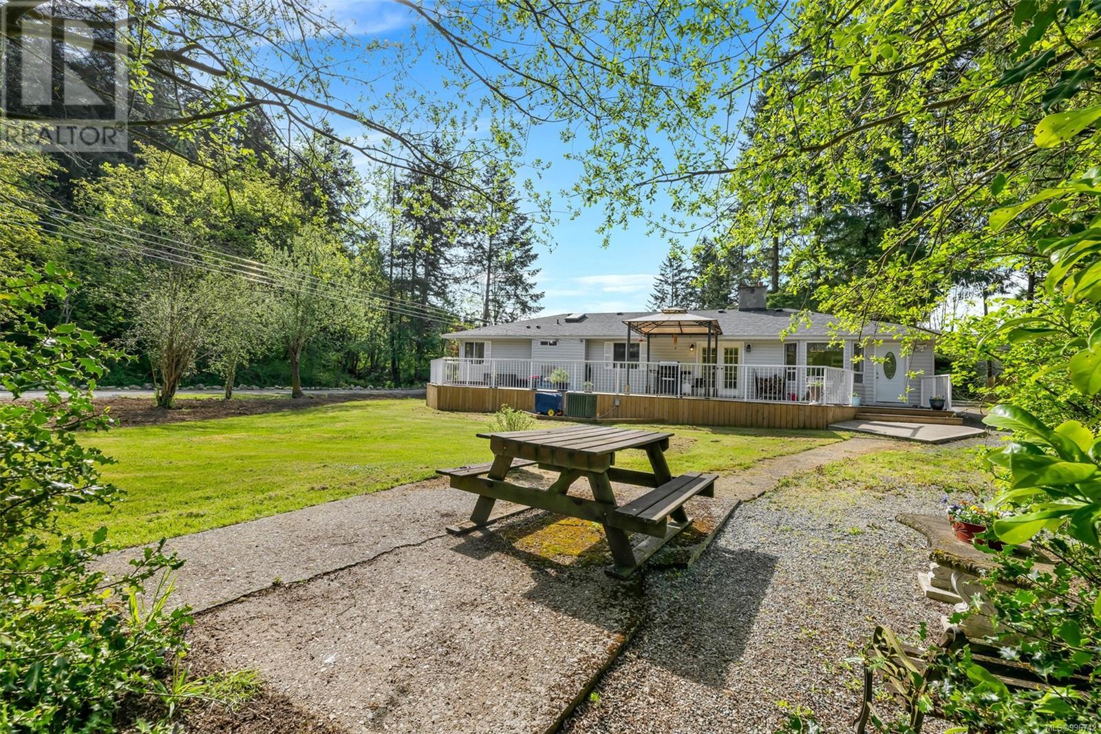 Photo 11 of 4759 Yellow Point Rd, Ladysmith BC