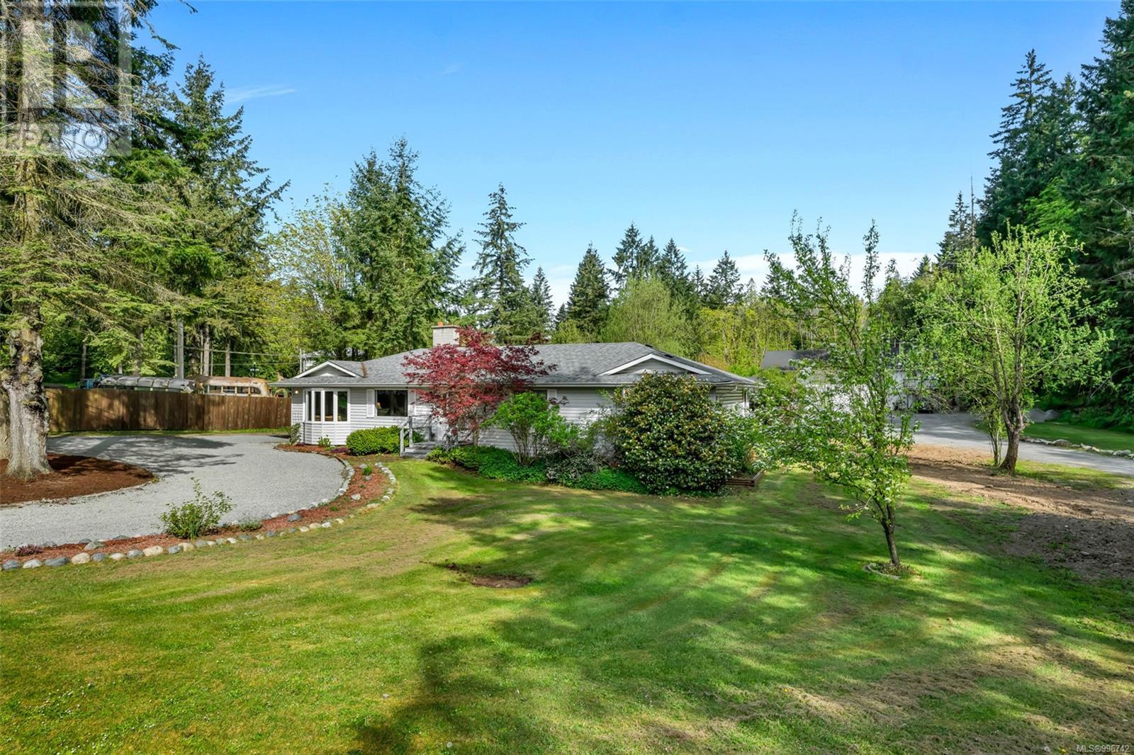 Photo 7 of 4759 Yellow Point Rd, Ladysmith BC