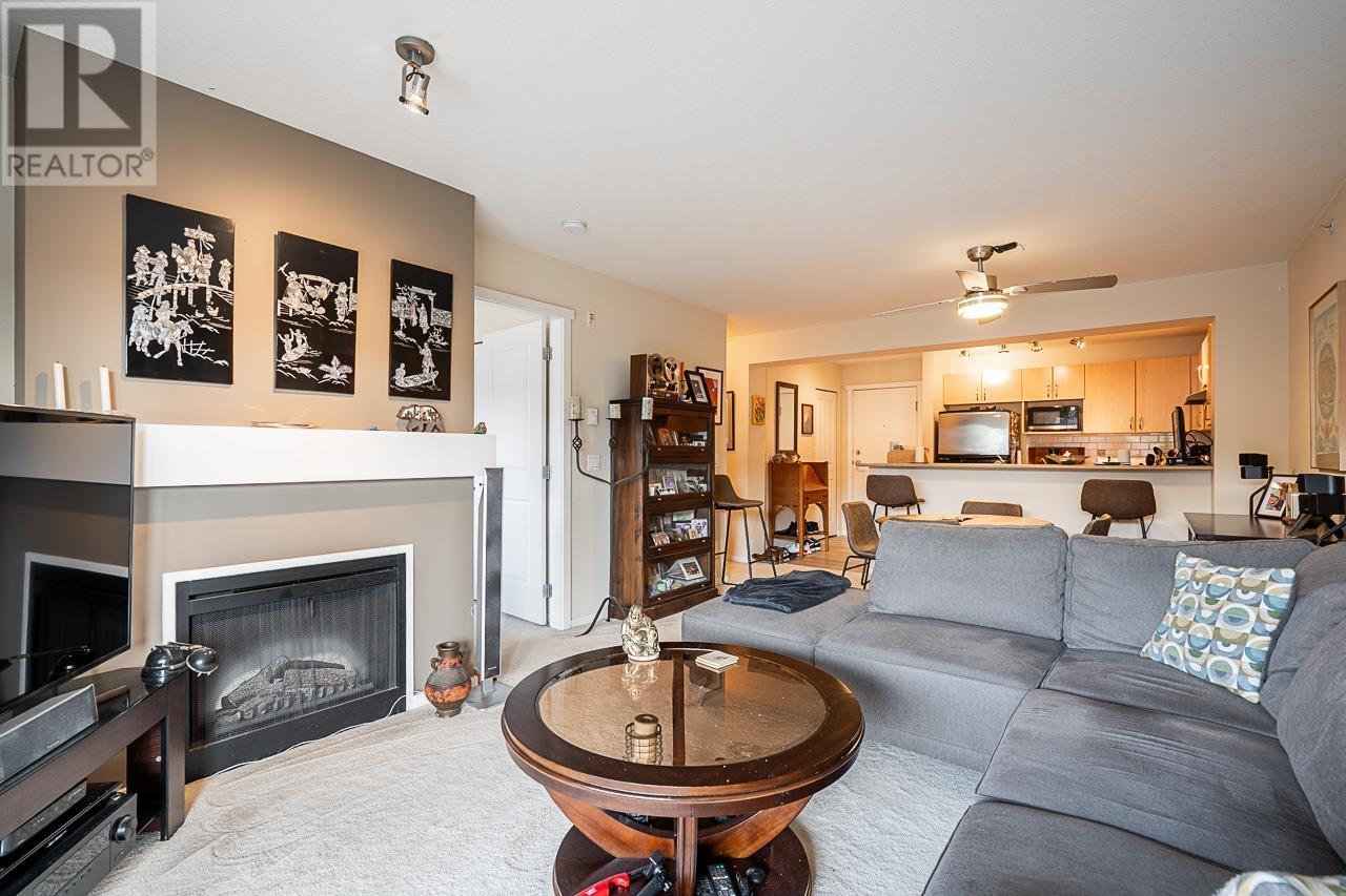 405 200 KLAHANIE DRIVE, Port Moody real estate listing R2991542