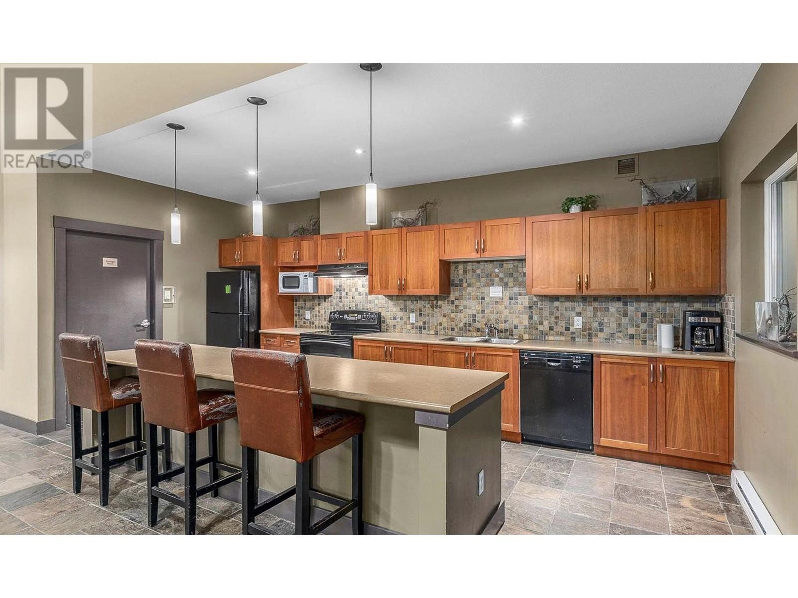 405 200 KLAHANIE DRIVE, Port Moody real estate listing R2991542