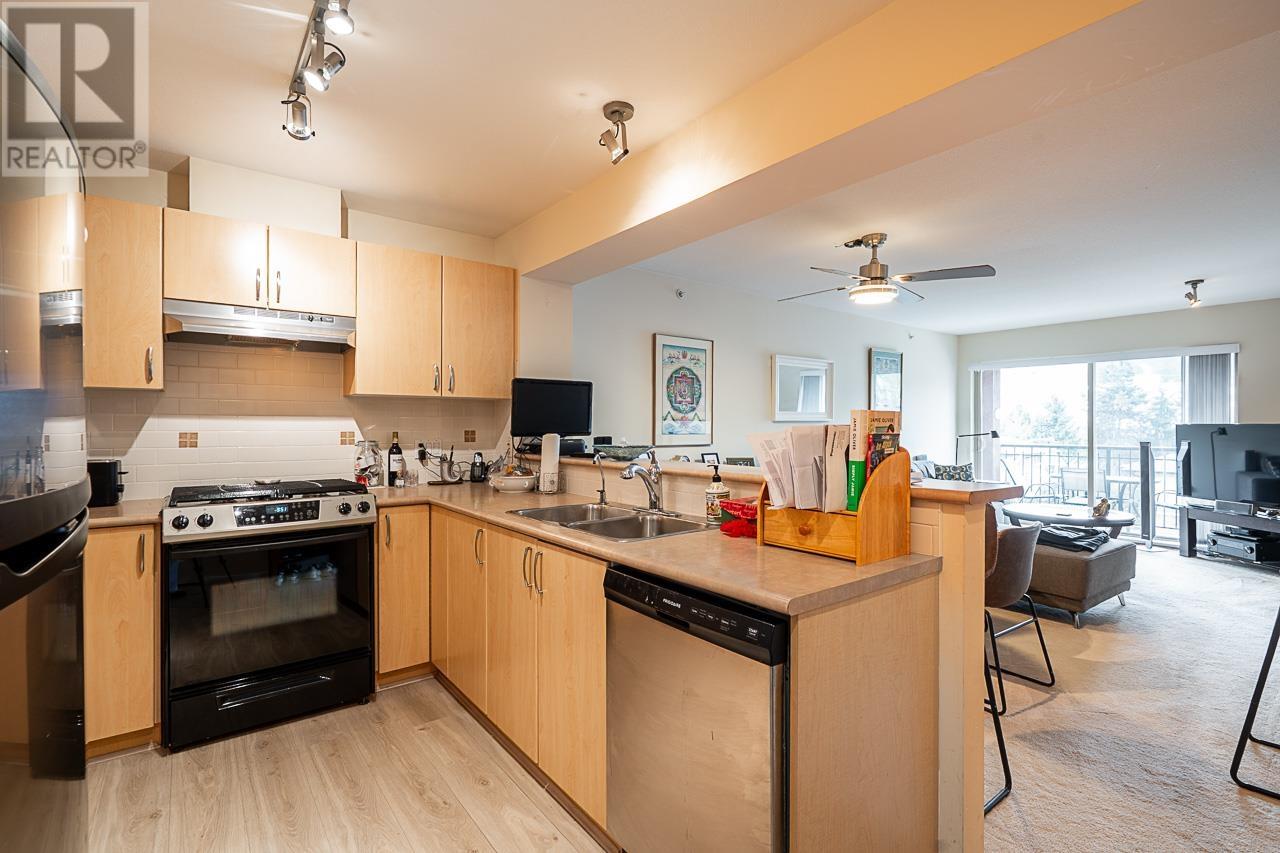 405 200 KLAHANIE DRIVE, Port Moody real estate listing R2991542