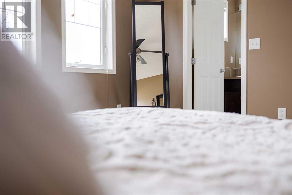Single Family House for Sale in  Country Village Gate NE Country Hills Village Calgary 