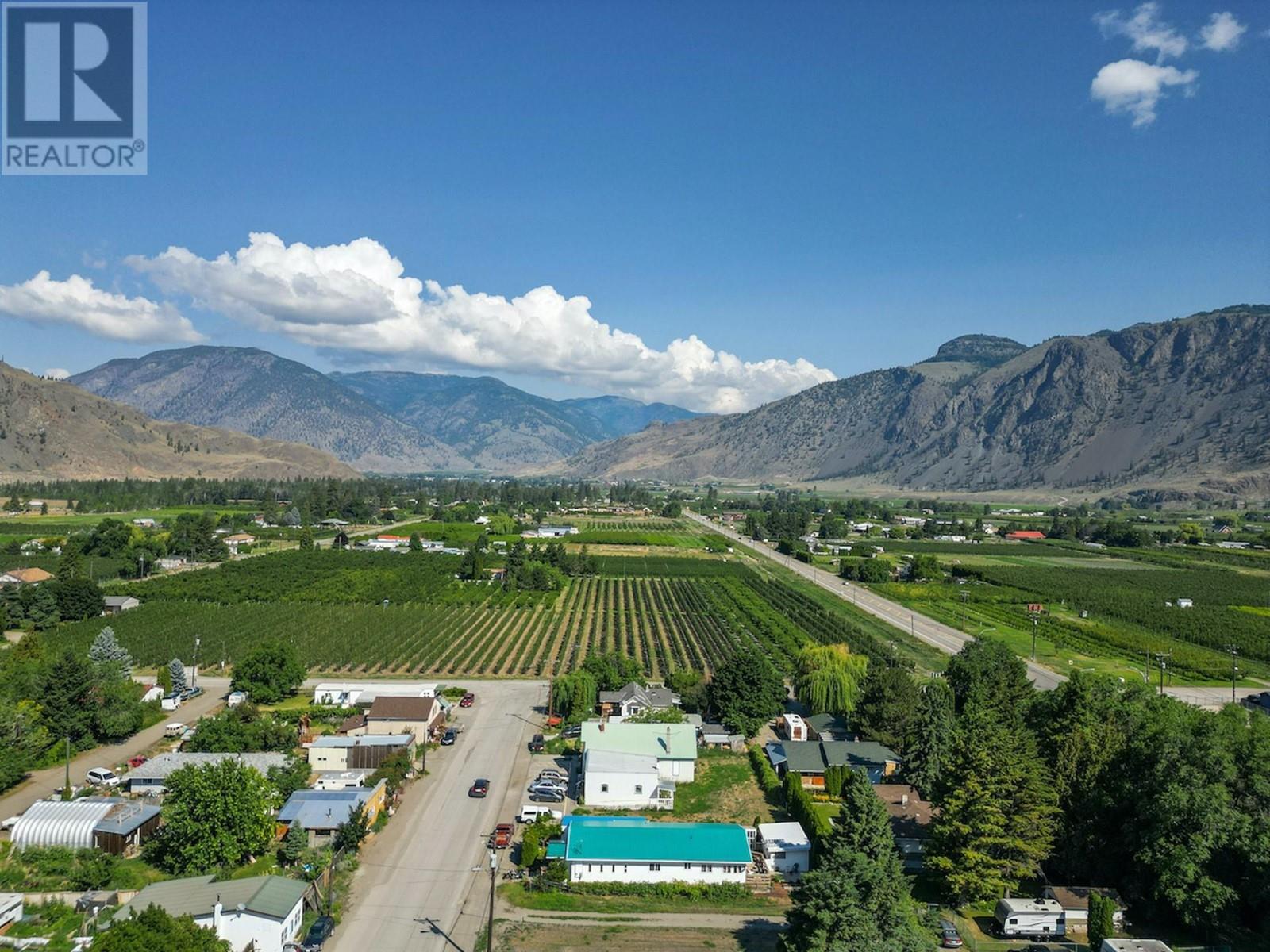 2144 Main Street, Cawston