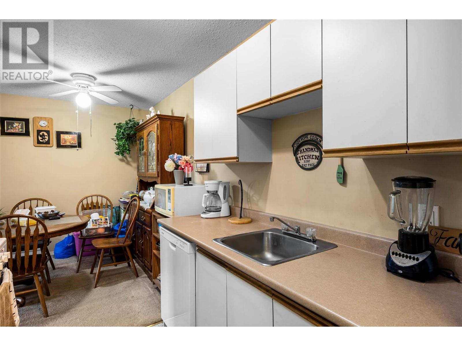 Photo 10 of 1760 Brunner Avenue Unit 306, Kamloops BC