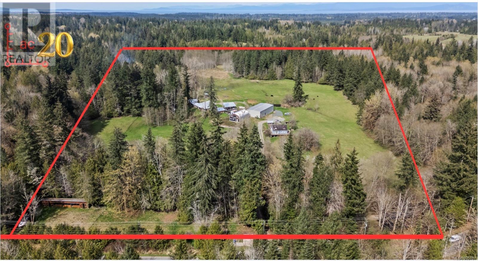 Photo 17 of 2601 Grafton Ave, Coombs BC