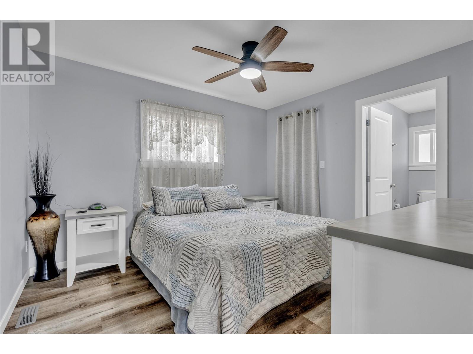 315 8th Avenue, Princeton