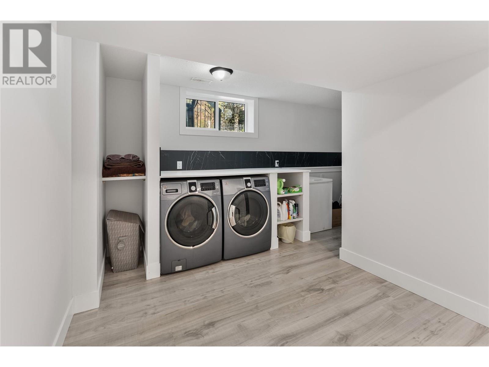  2340 Thacker Drive, West Kelowna