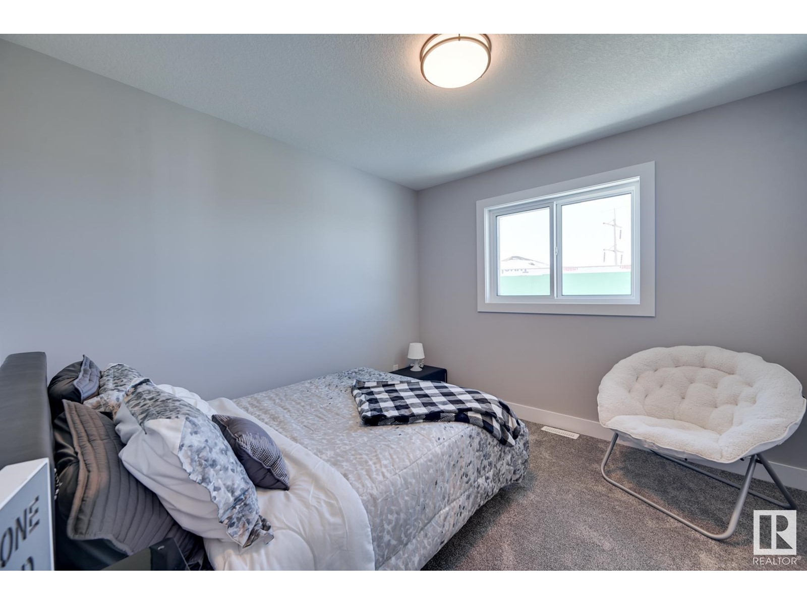 1 Blackbird Bend, Fort Saskatchewan