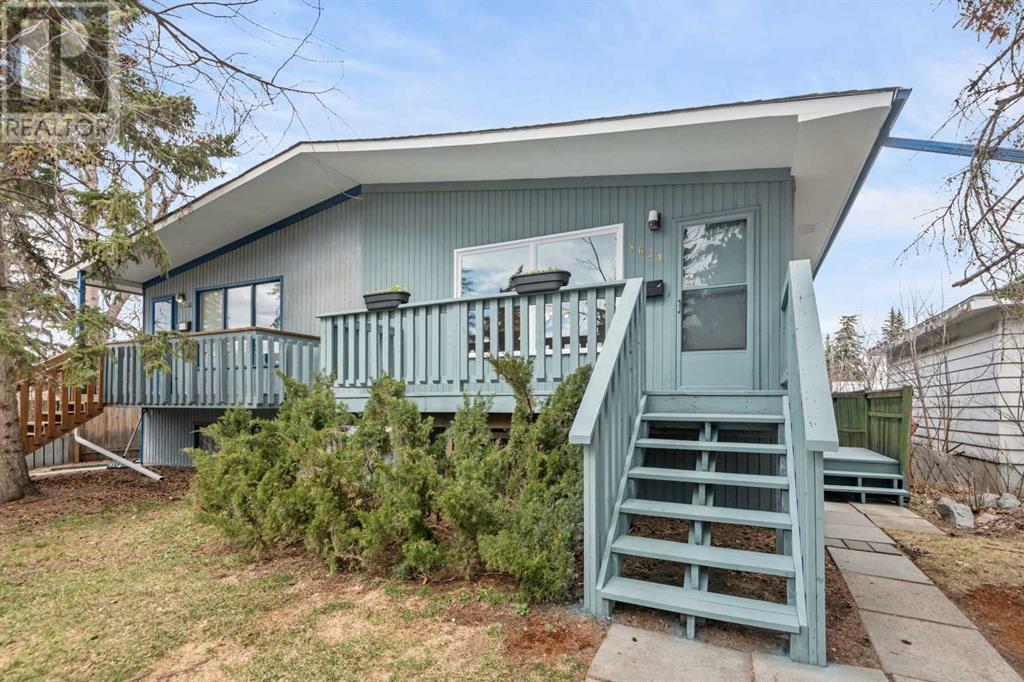 8634 47 Avenue NW, Calgary, Alberta
