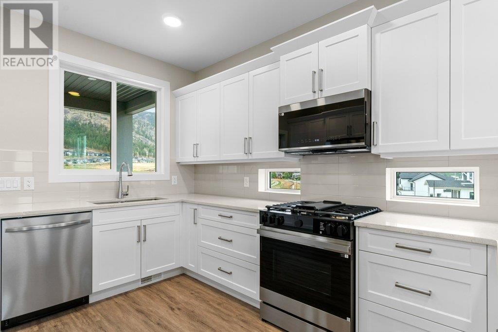  2542 Pinnacle Ridge Drive, West Kelowna