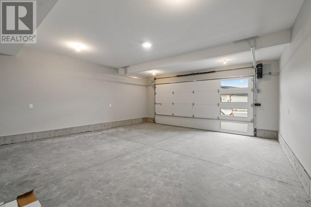  2542 Pinnacle Ridge Drive, West Kelowna