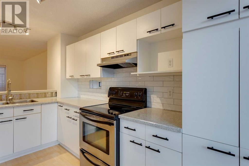 Single Family House for Sale in    Street SW Beltline Calgary 