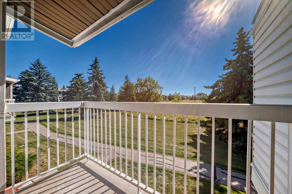 Single Family House for Sale in    Street SW Glenbrook Calgary 