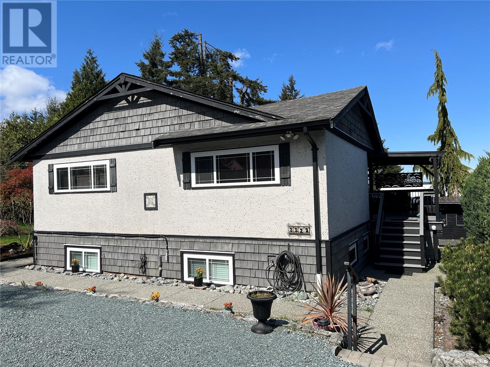 3925 Porter Rd, Saltair