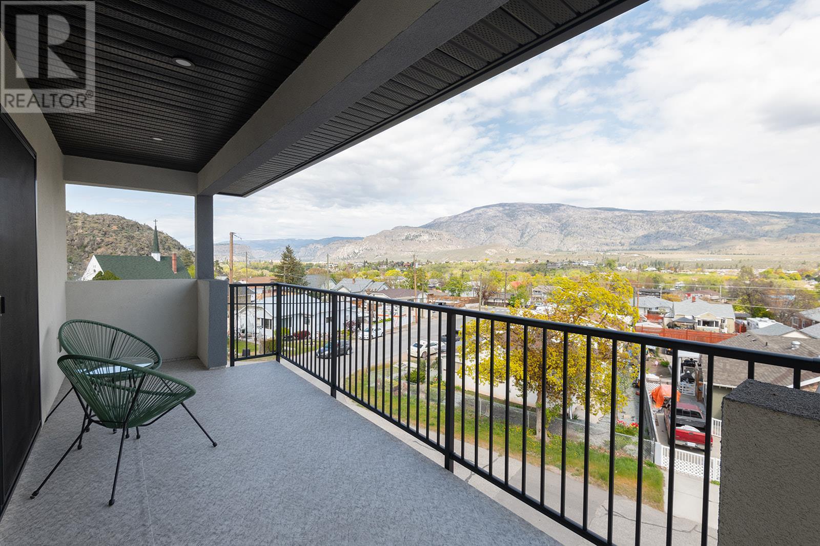 6390 OKANAGAN Street, Oliver