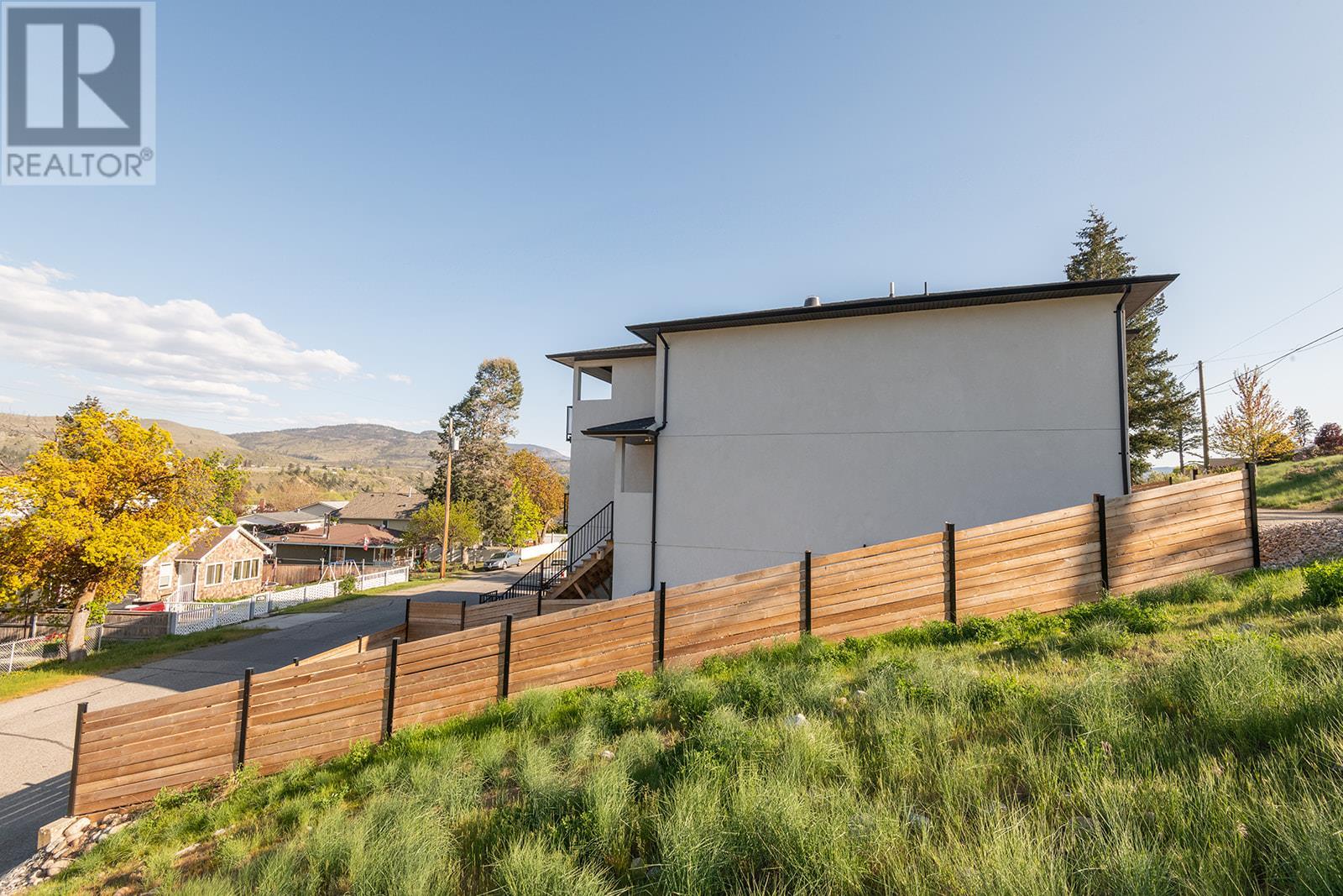 6390 OKANAGAN Street, Oliver