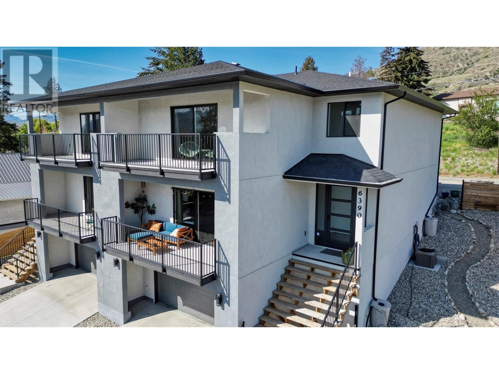 6390 OKANAGAN Street, Oliver
