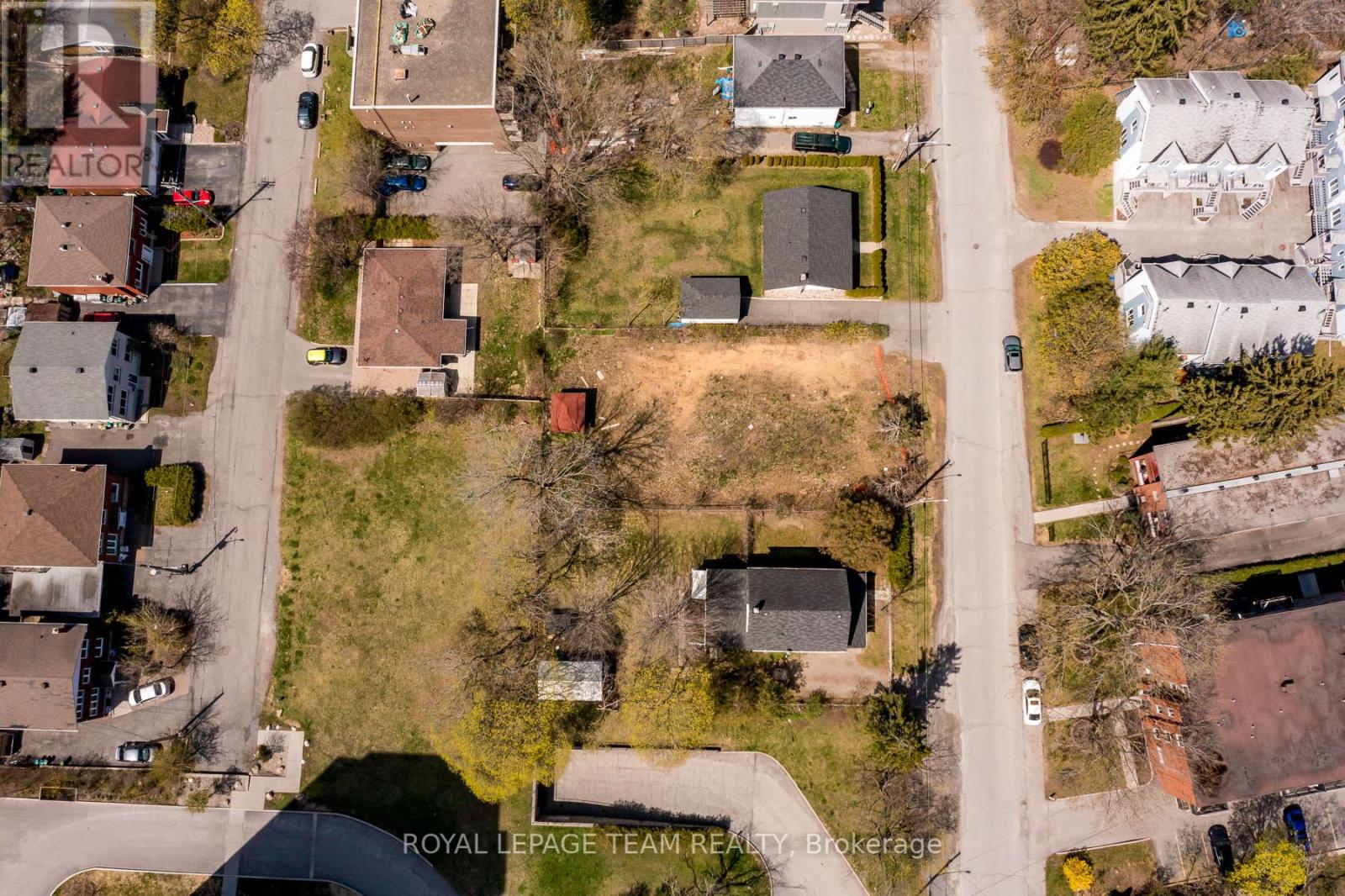 Photo 6 of 830 High Street, Ottawa ON
