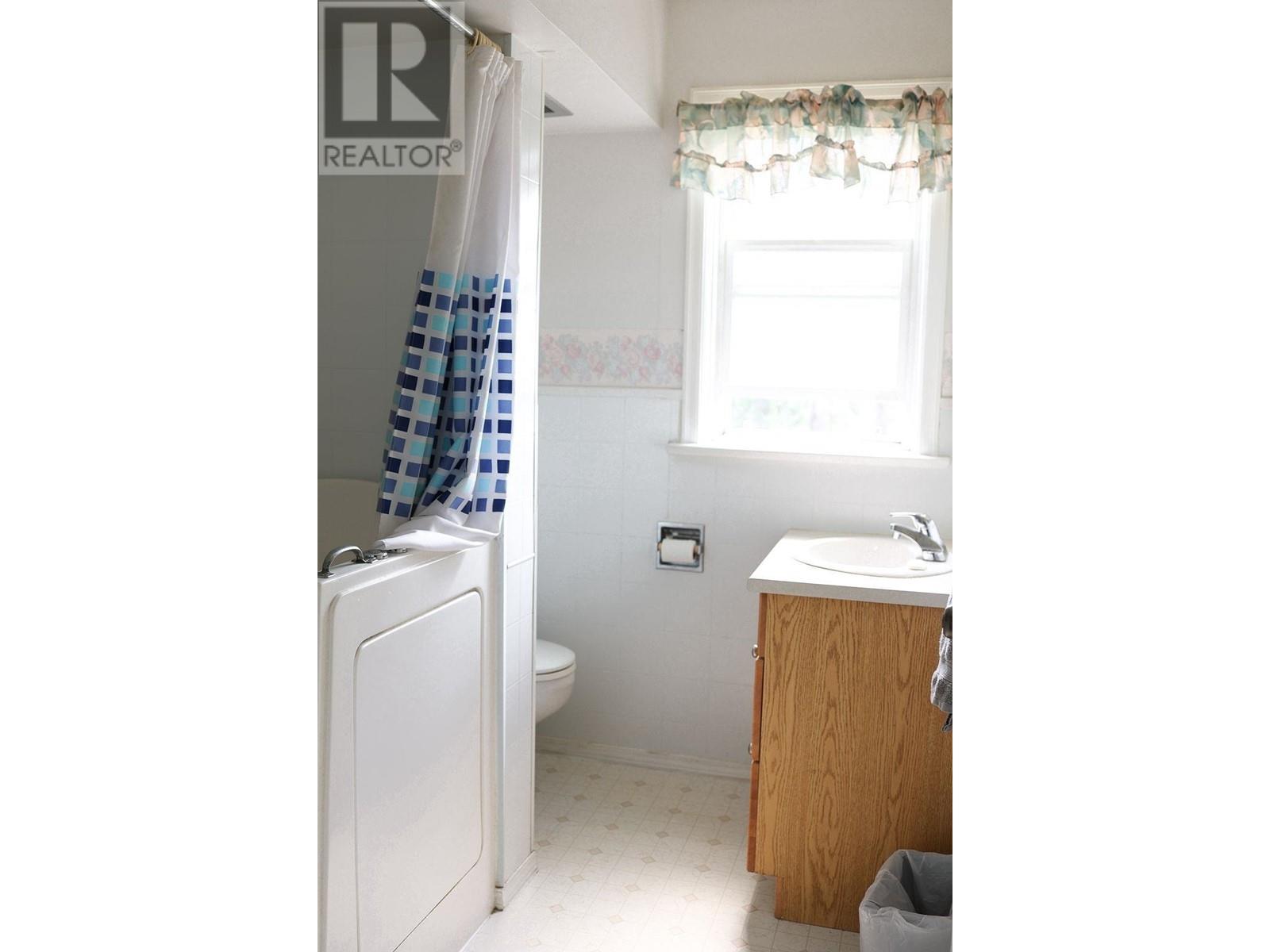 Photo 13 of 9005 Buckhorn Lake Road, Prince George BC