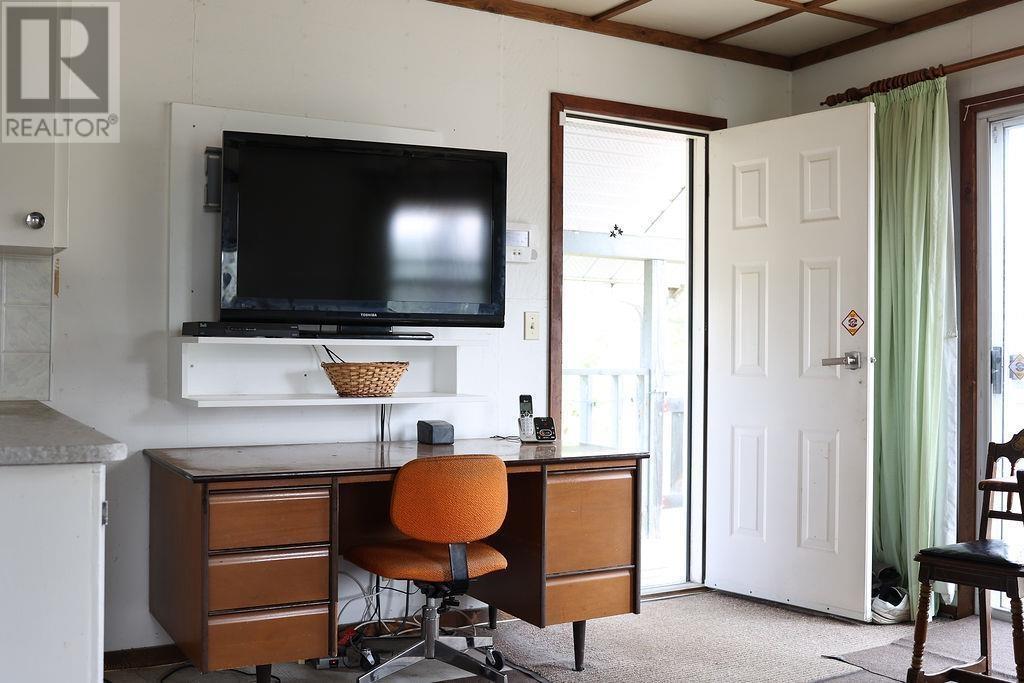 Photo 5 of 9005 Buckhorn Lake Road, Prince George BC