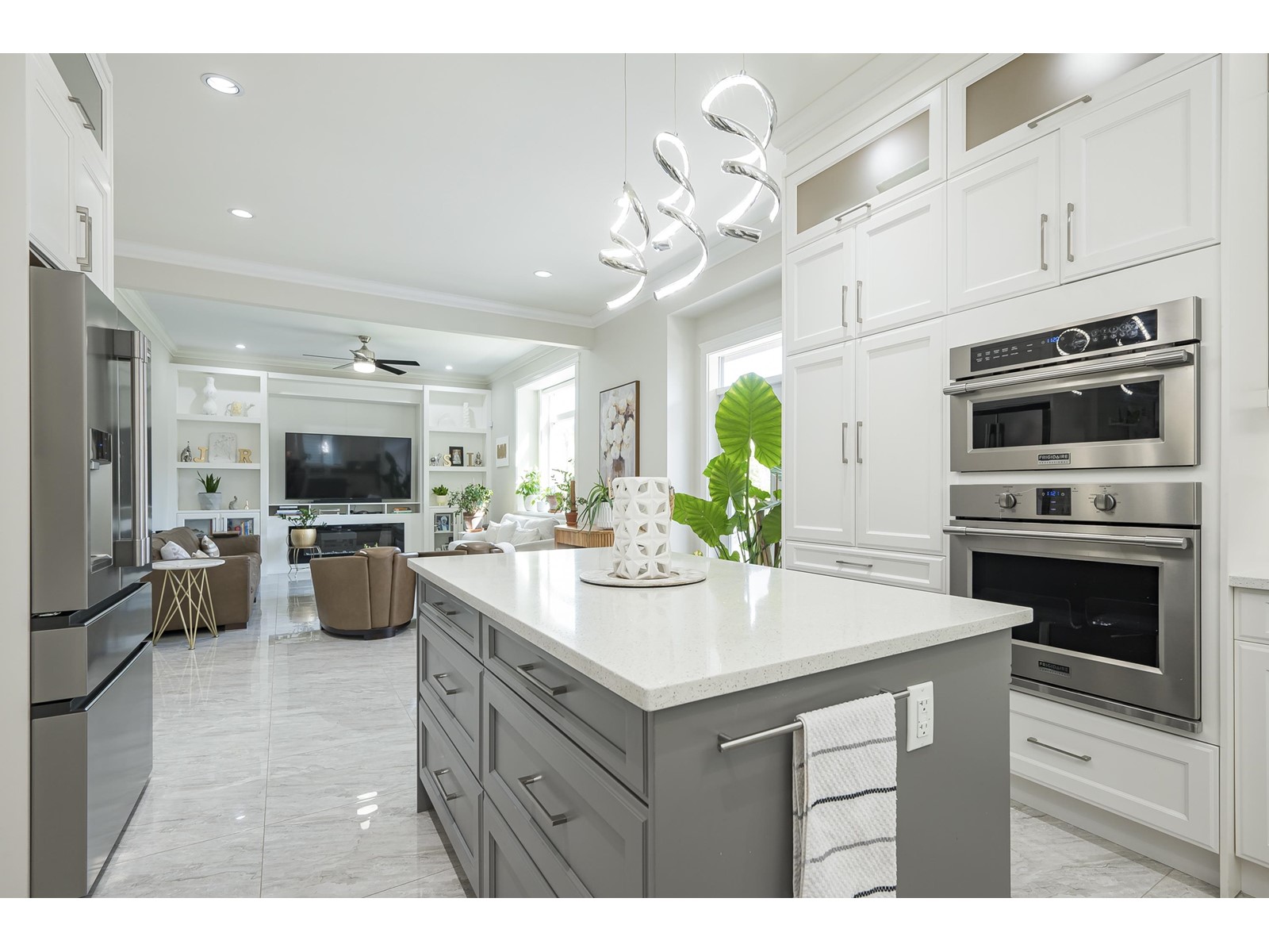 Photo 13 of 5876 139 A Street, Surrey BC