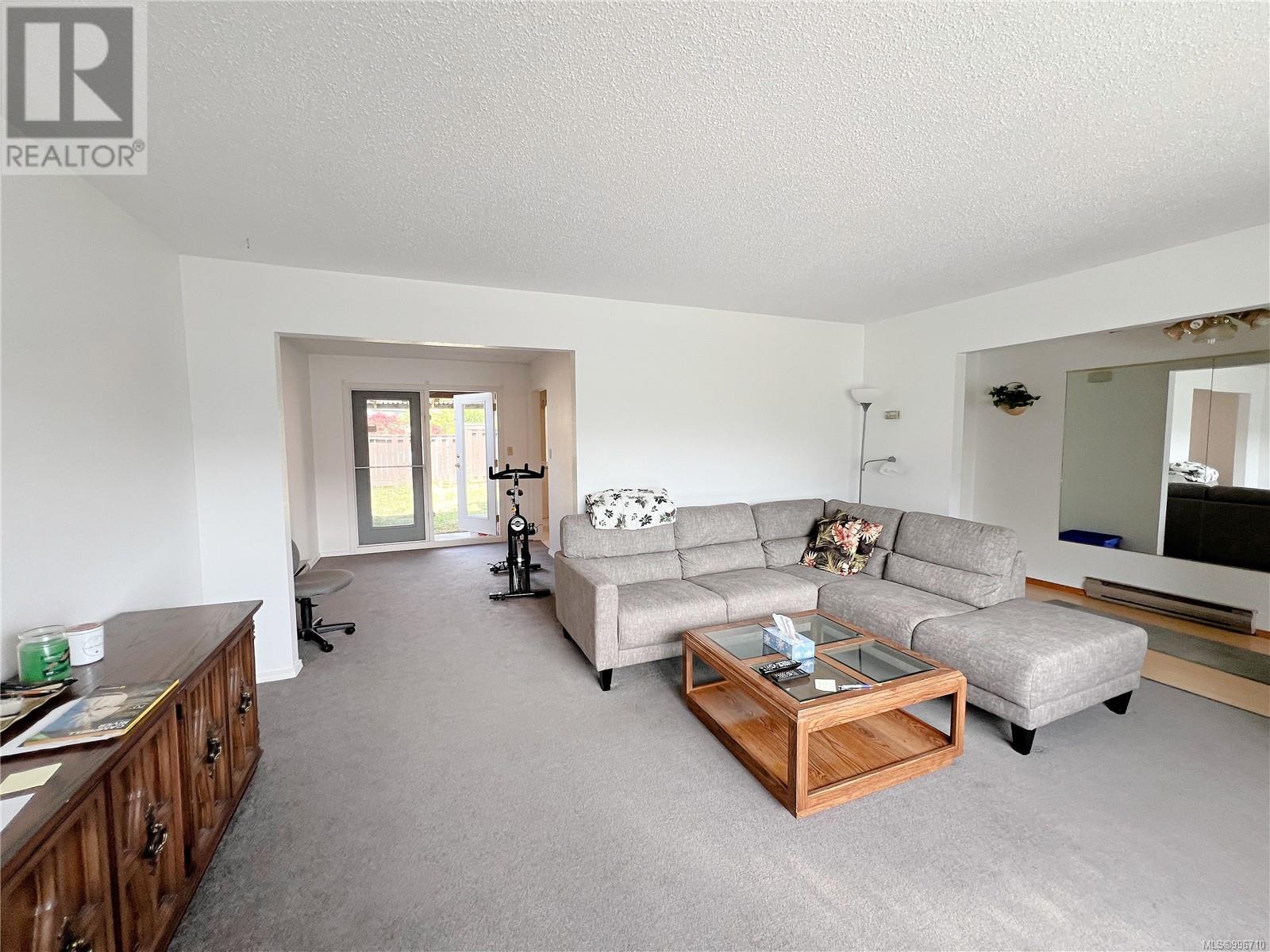 54 500 Muchalat Pl, Gold River