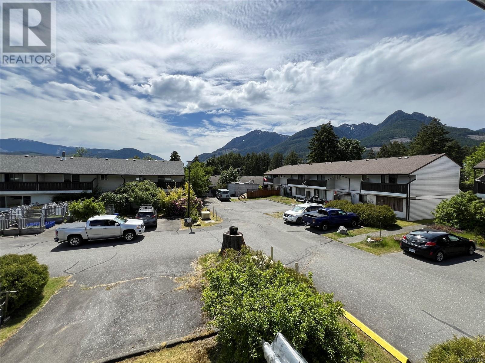 54 500 Muchalat Pl, Gold River