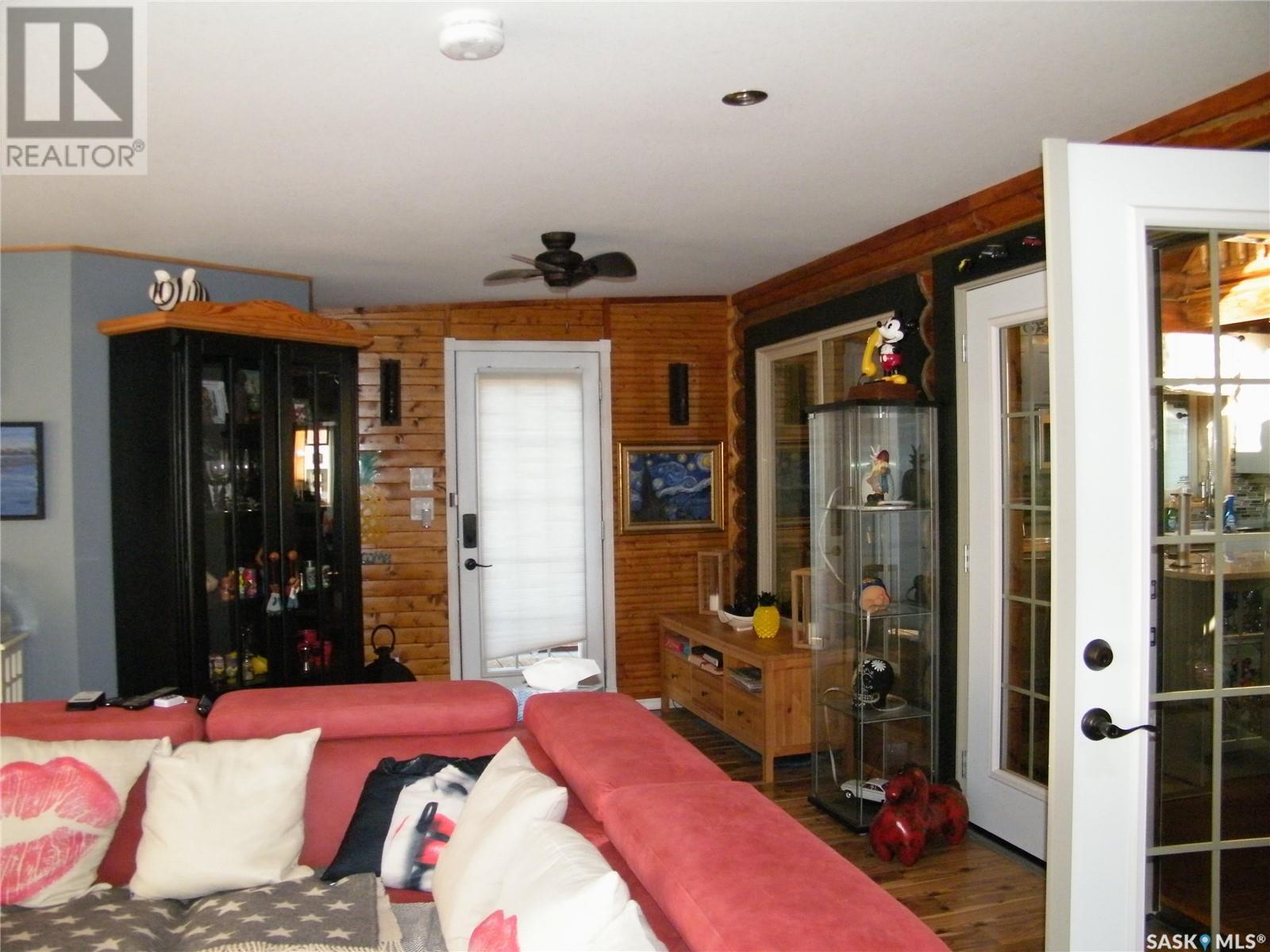 Photo 32 of 43 Lakeshore Drive, Three Lakes Rm No 400 SK