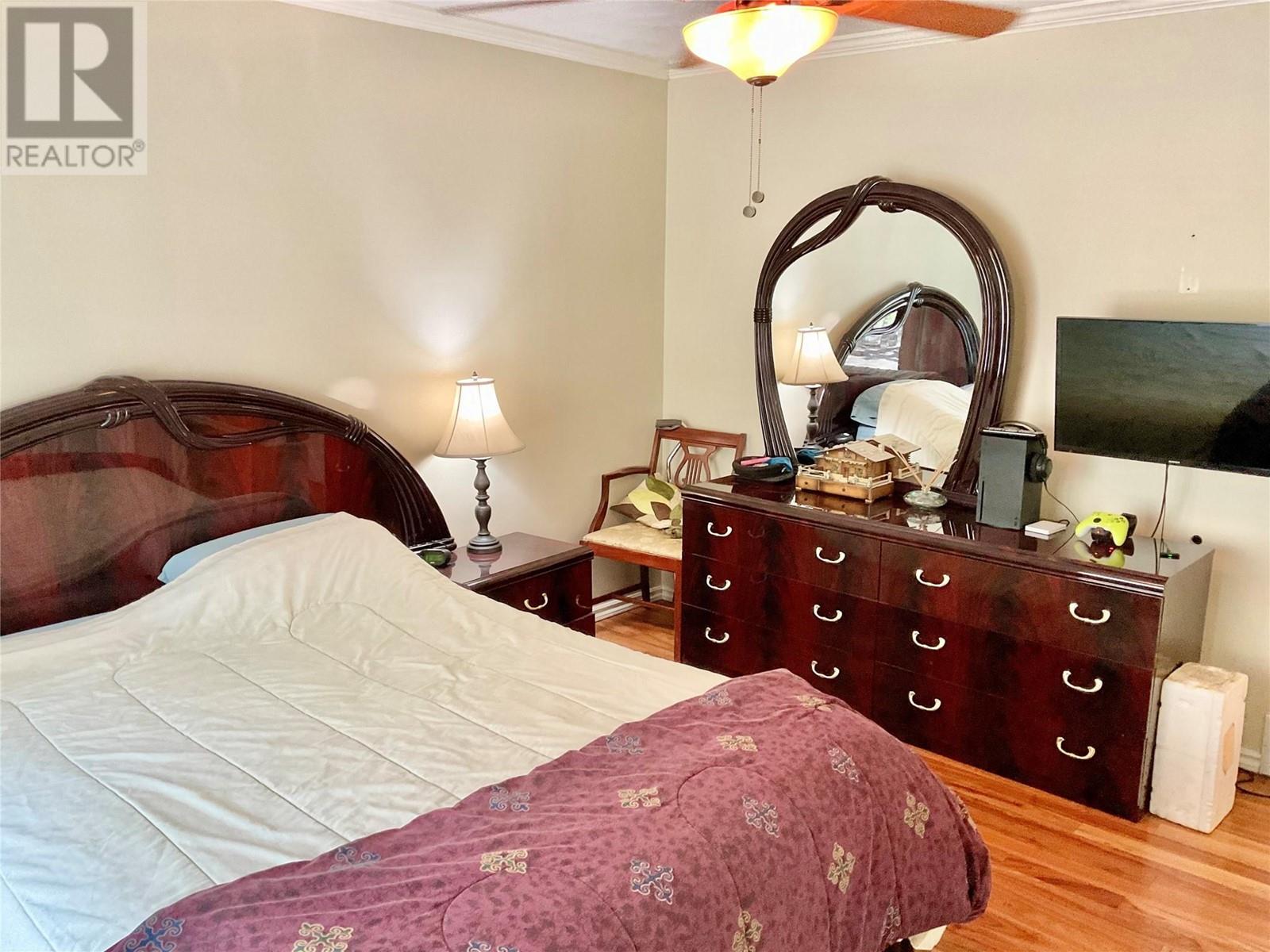 1715 33 Highway, Rock Creek