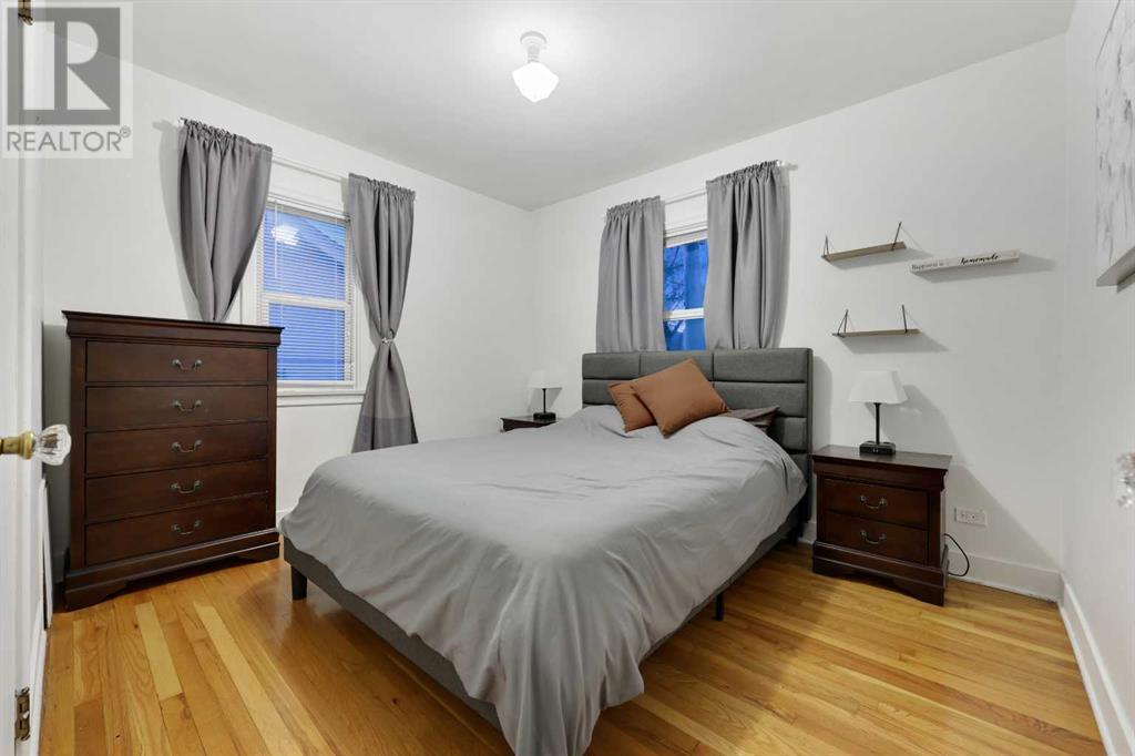Single Family House Bungalow for Sale in   Avenue NE Renfrew Calgary 