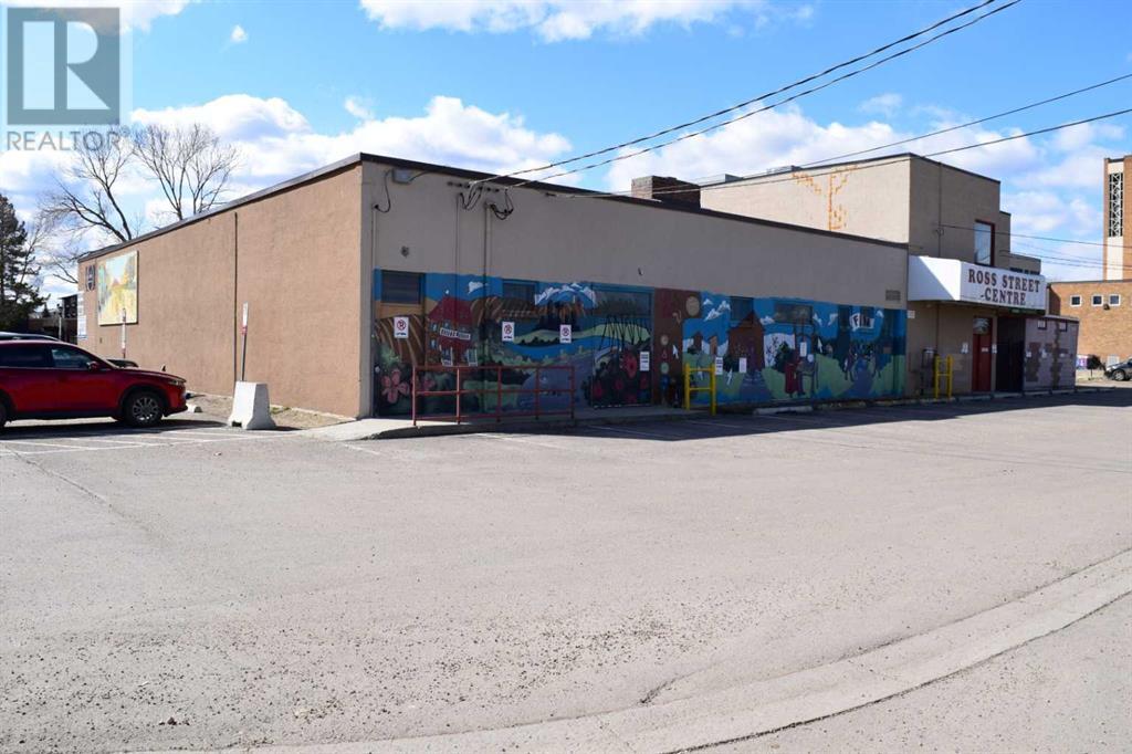 Photo 4 of 4730 50 Street, Red Deer AB