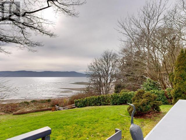 10989 DUNLOP ROAD, Powell River