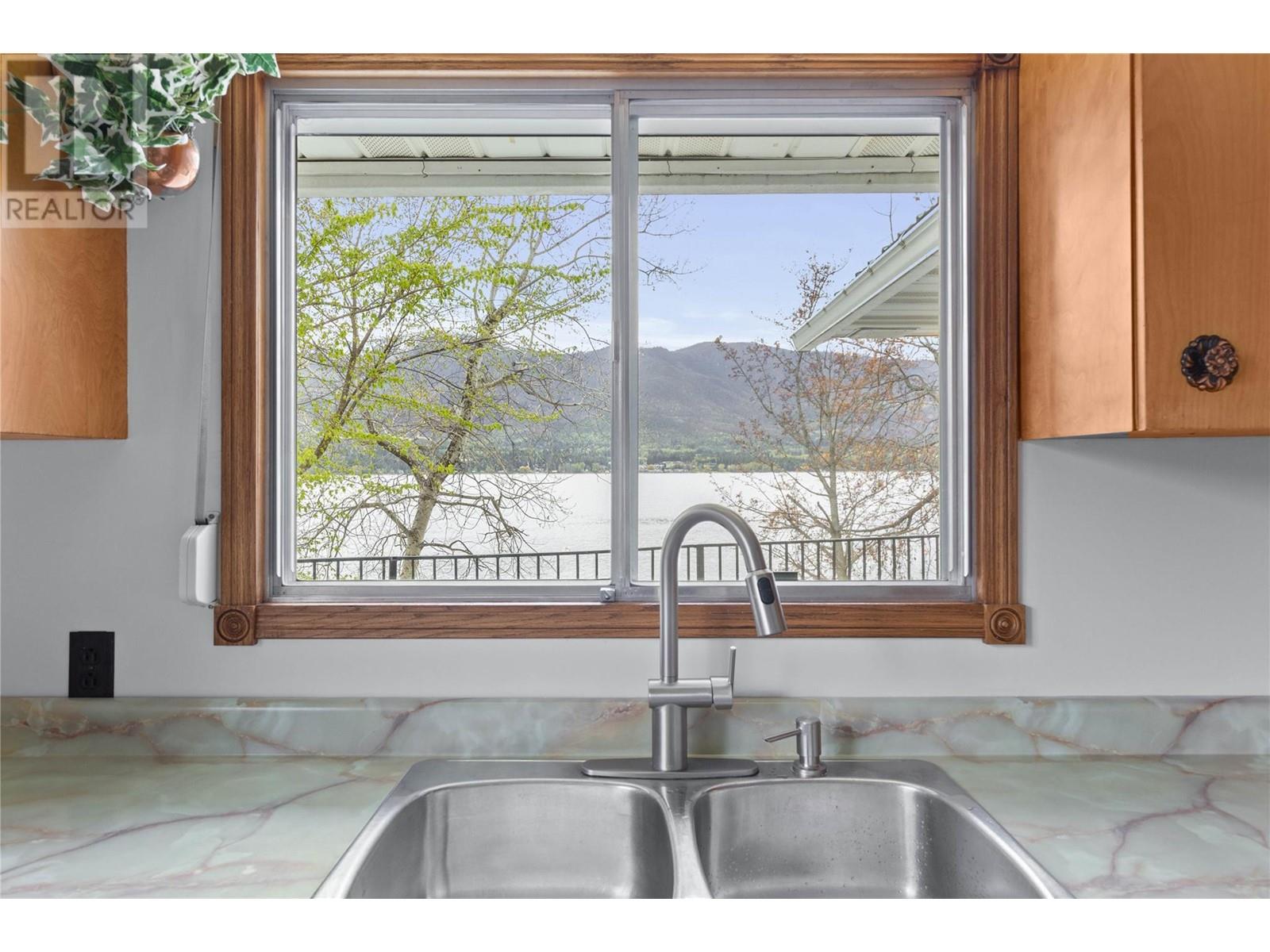  3726 Zinck Road, Scotch Creek