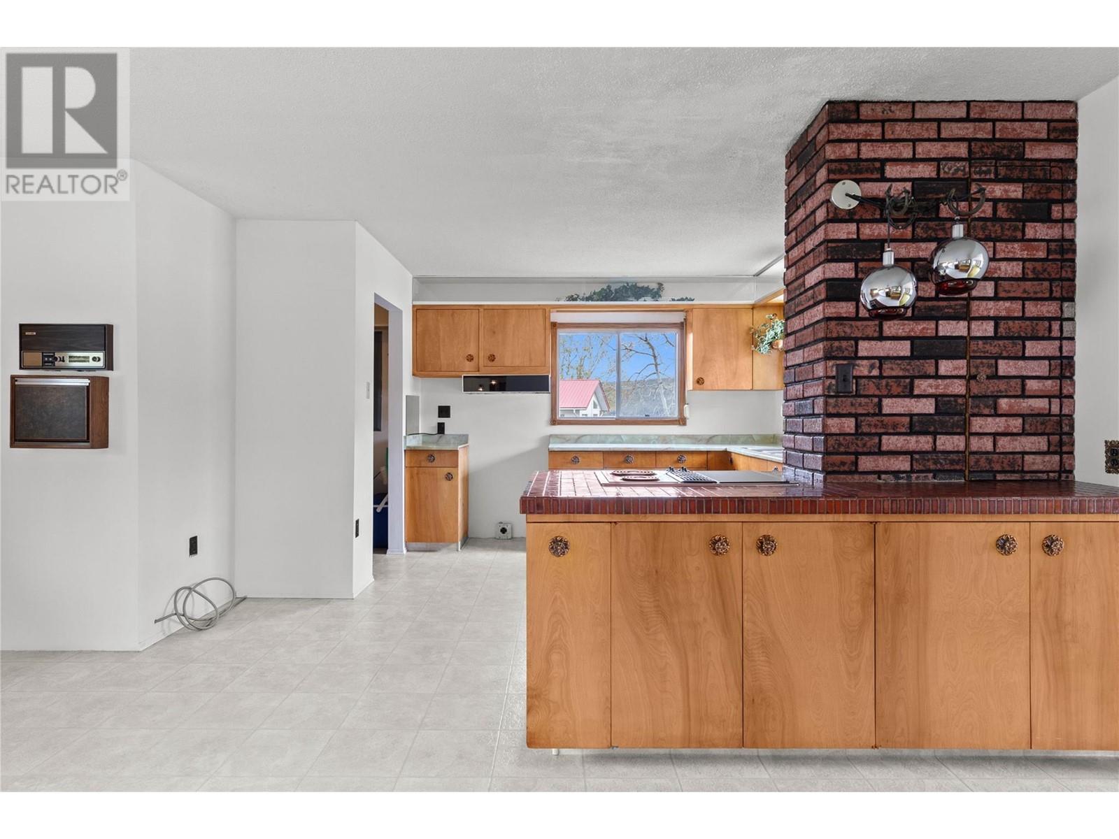  3726 Zinck Road, Scotch Creek