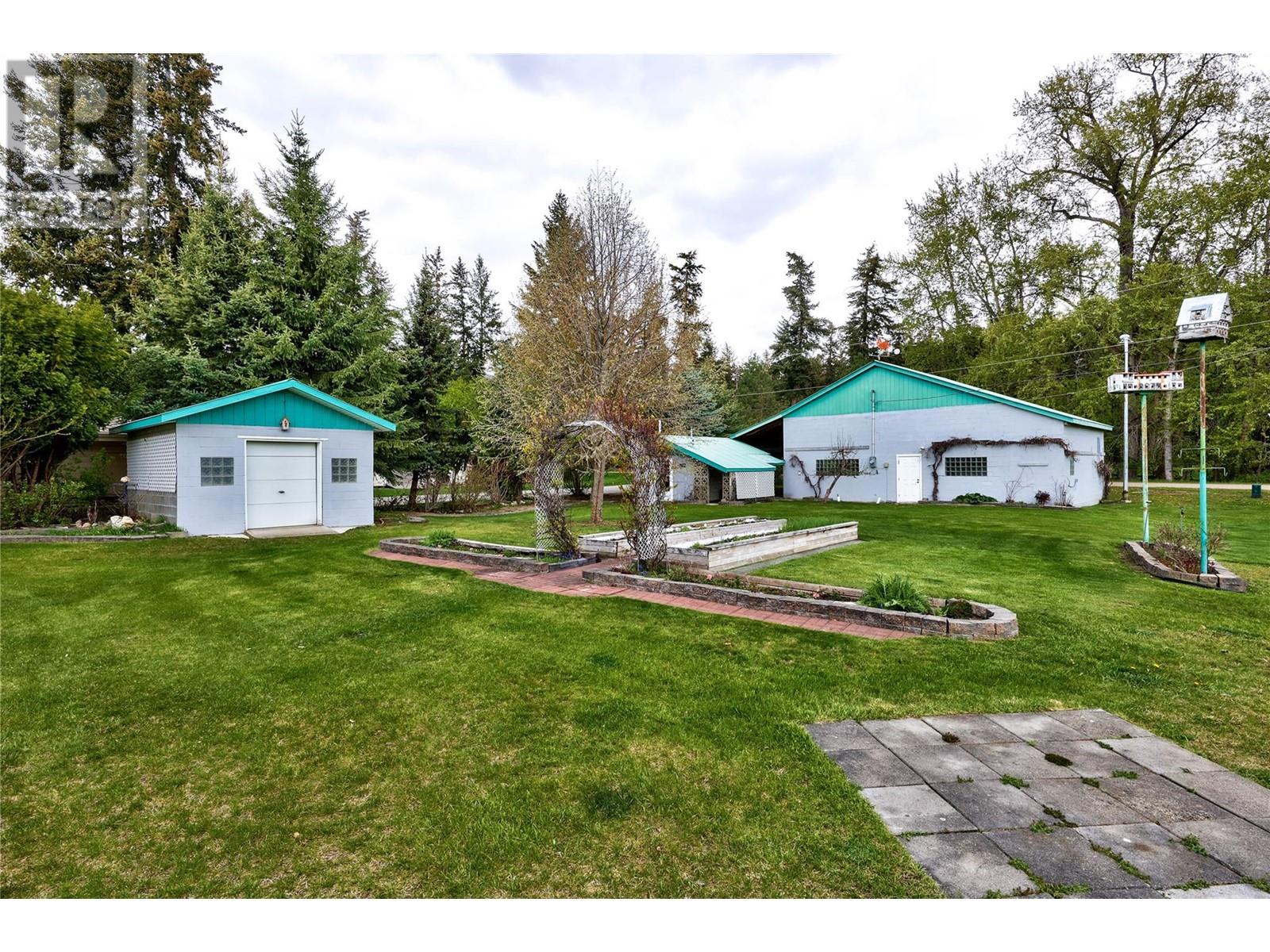  3726 Zinck Road, Scotch Creek