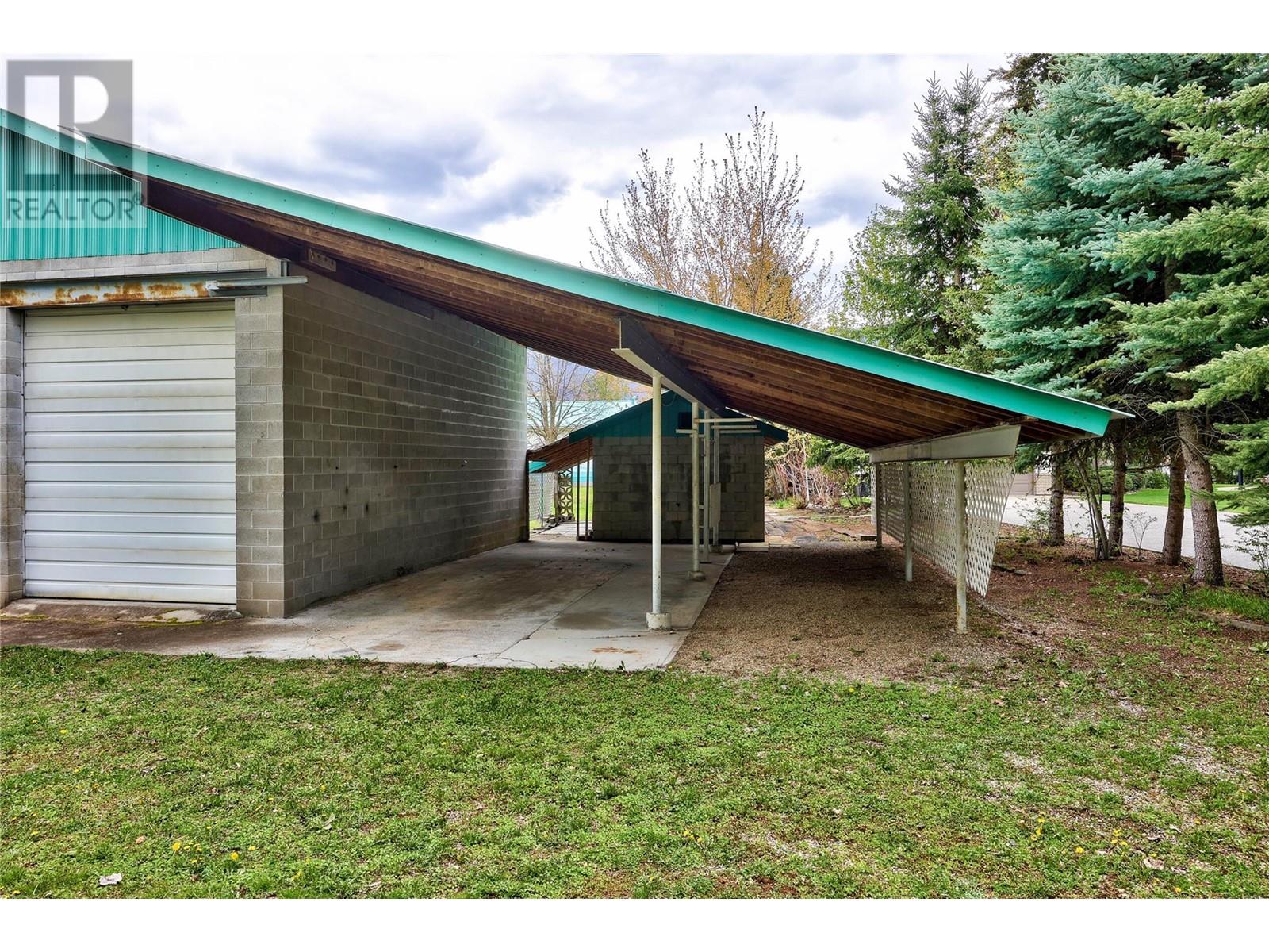  3726 Zinck Road, Scotch Creek