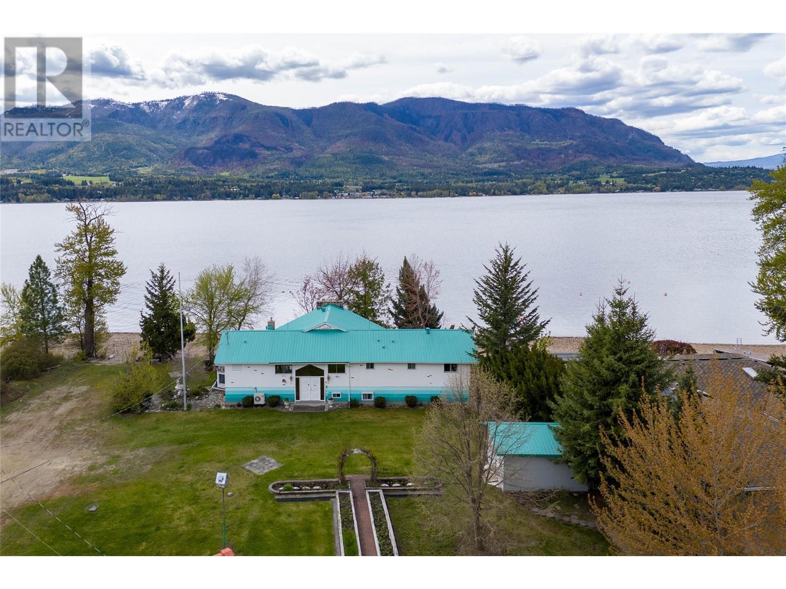  3726 Zinck Road, Scotch Creek