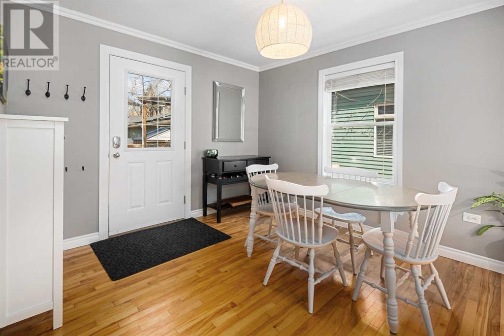 Single Family House for Sale in   Avenue SW South Calgary Calgary 