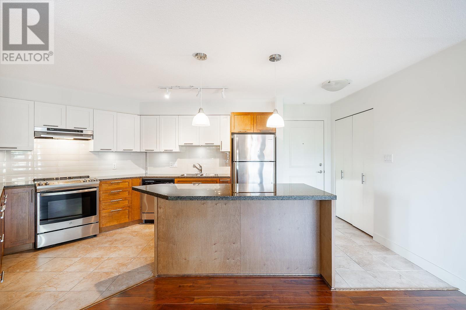 123 19673 MEADOW GARDENS WAY, Pitt Meadows real estate listing R2994966