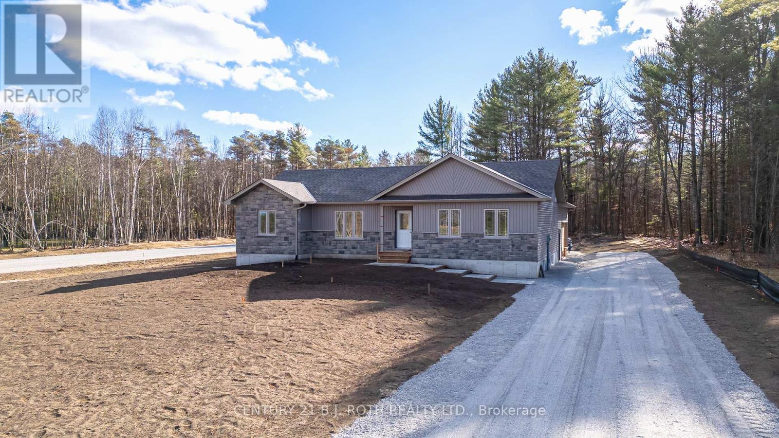 6121 CONCESSION B C ROAD - 1