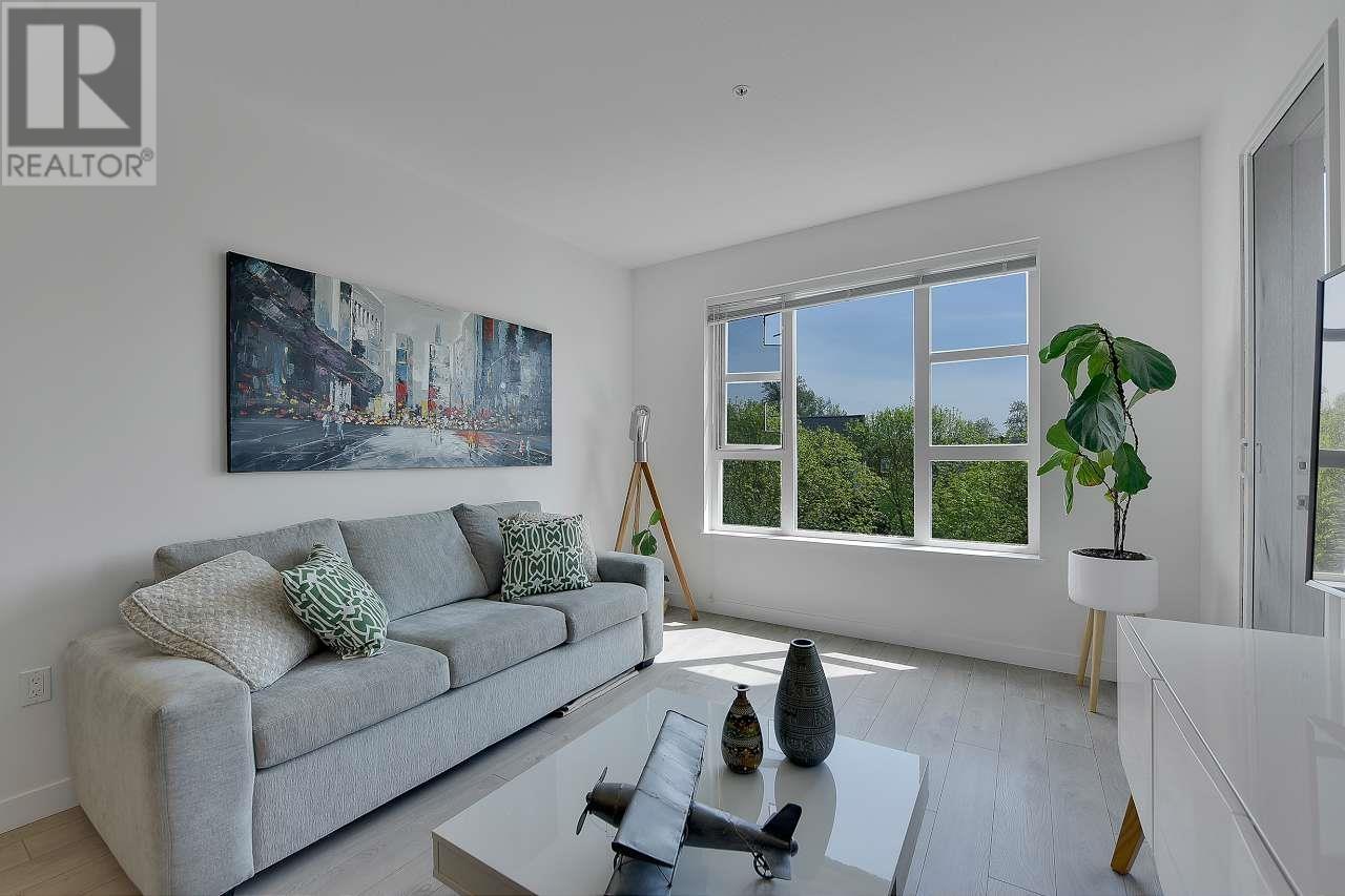 305 550 SEABORNE PLACE, Port Coquitlam