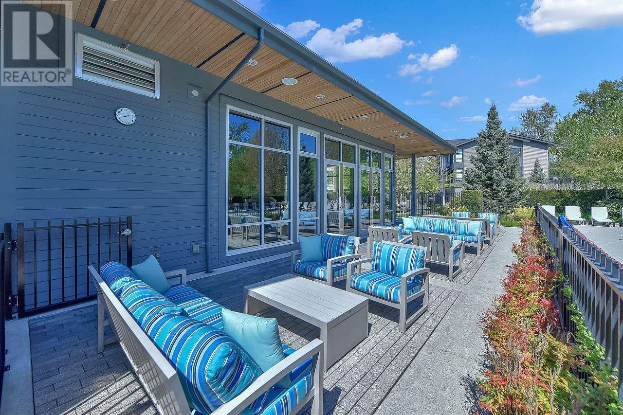 305 550 SEABORNE PLACE, Port Coquitlam real estate listing R2994862